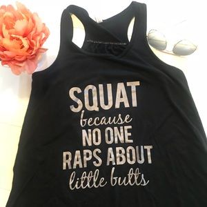 Graphic razor back tank size Large